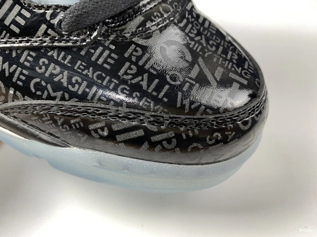 Boostmaster lin Doernbecher 5 633068-010 AIR Retro Jordan 0727
